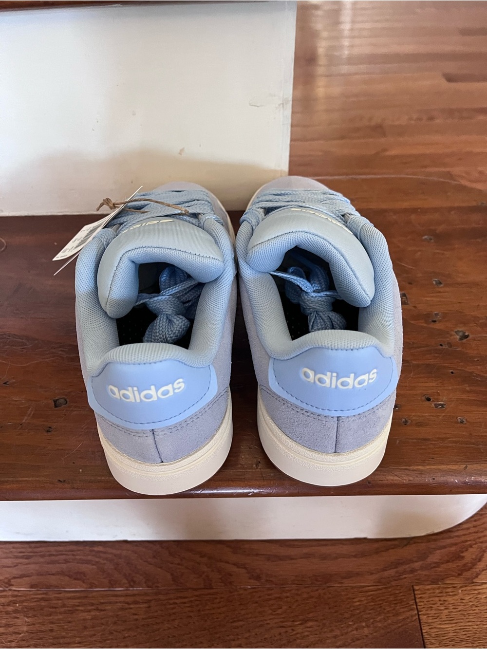 ADIDAS Grand Court Alpha O's Sneakers Women's Size 7 Light Blue Suede JS5038 NIB - Picture 5 of 10